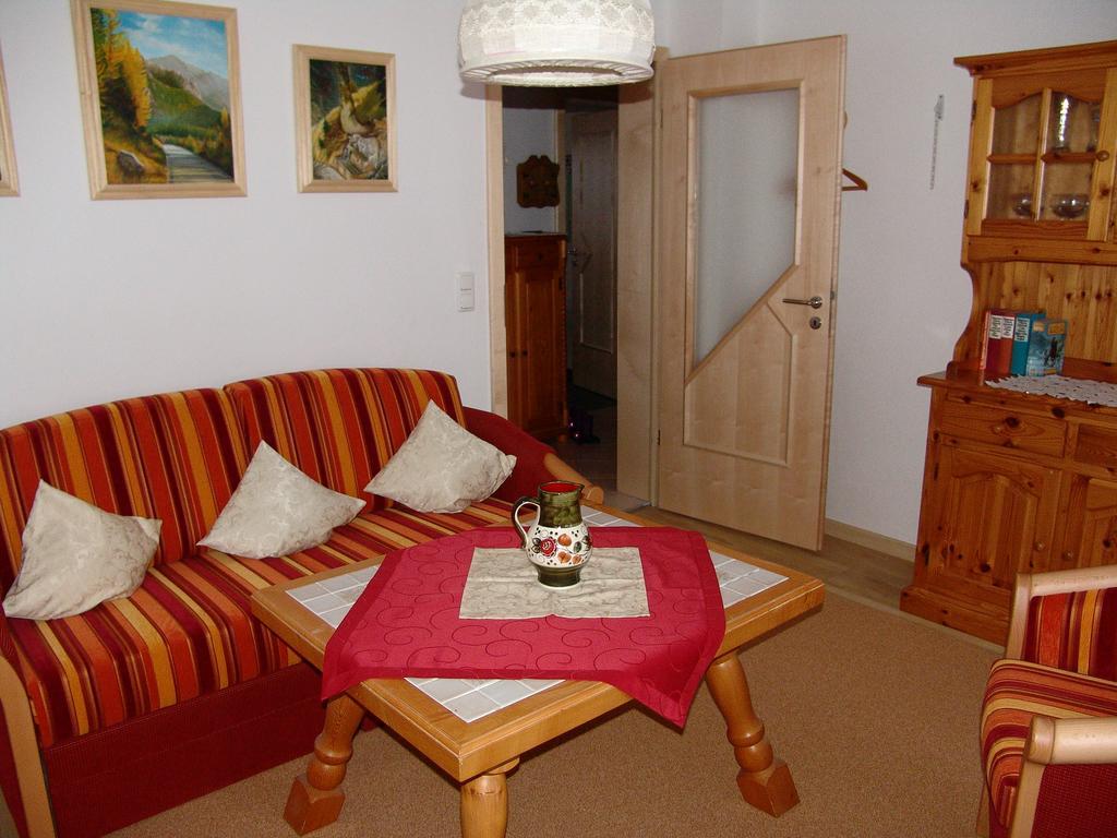 Haus Alpengluehn Apartment Engedey Bagian luar foto