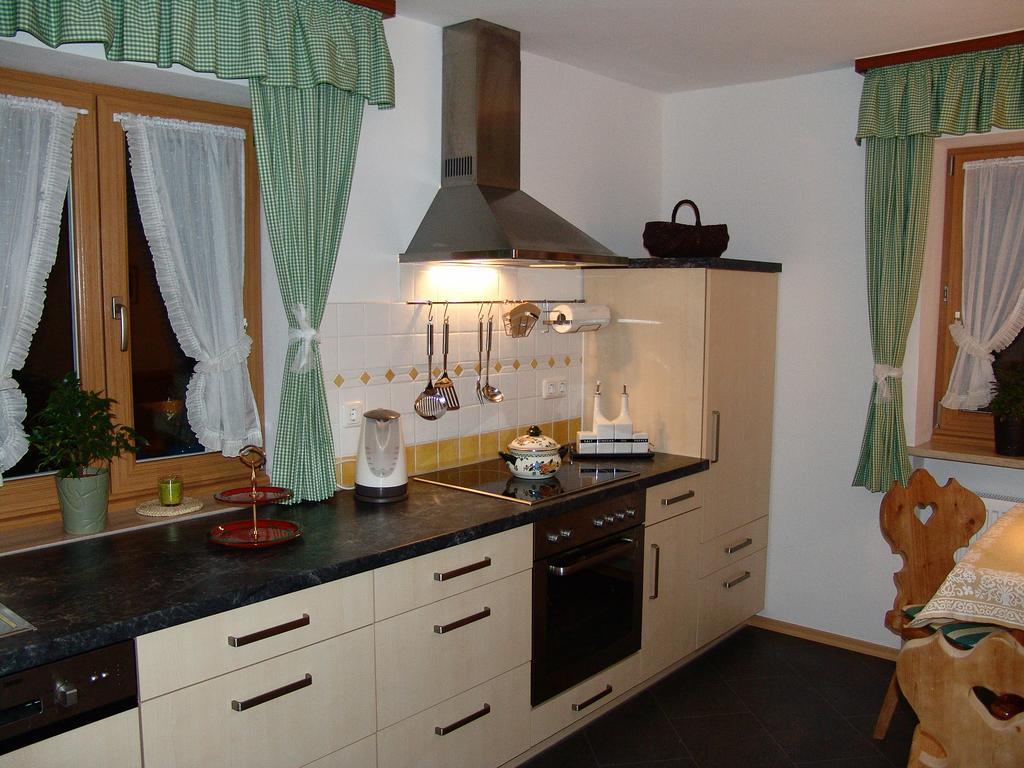 Haus Alpengluehn Apartment Engedey Bagian luar foto