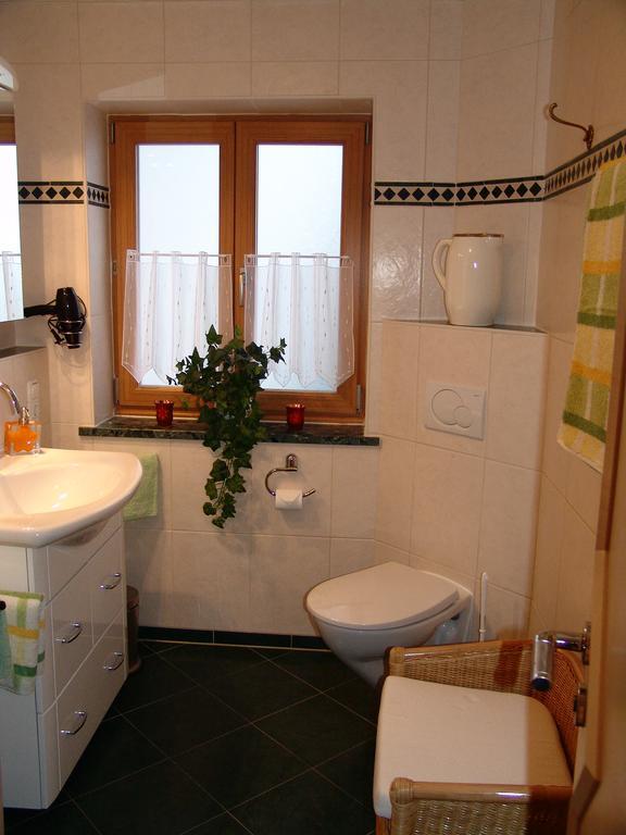 Haus Alpengluehn Apartment Engedey Bagian luar foto